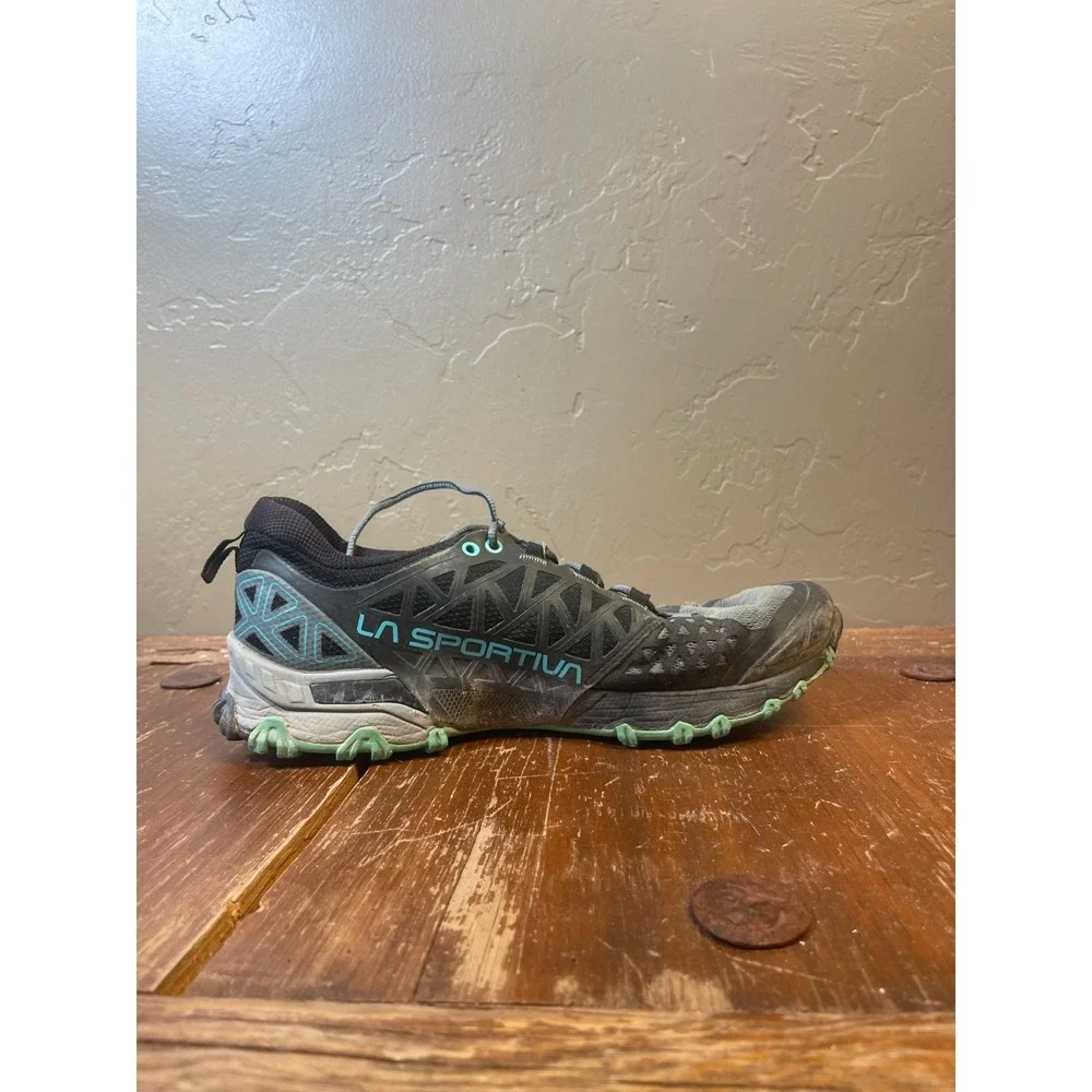 La Sportiva Bushido II Trail Running Shoes Womens 9.5 Blue Sneakers Hiking MTN